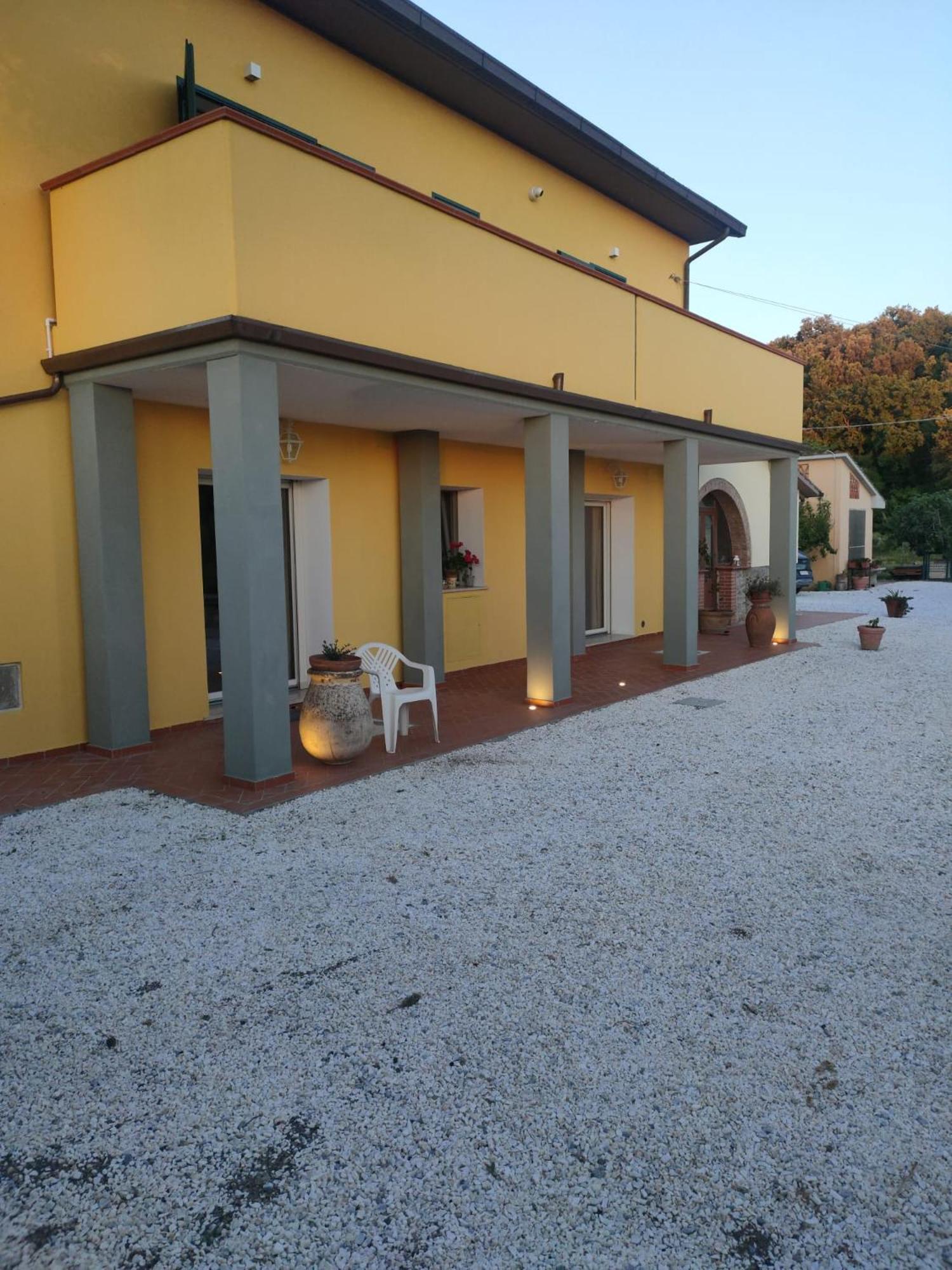 Il Leccio Agriturismo Fiorino Exteriör bild